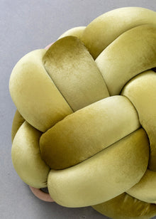 (M) Citron Knot Floor Cushion
