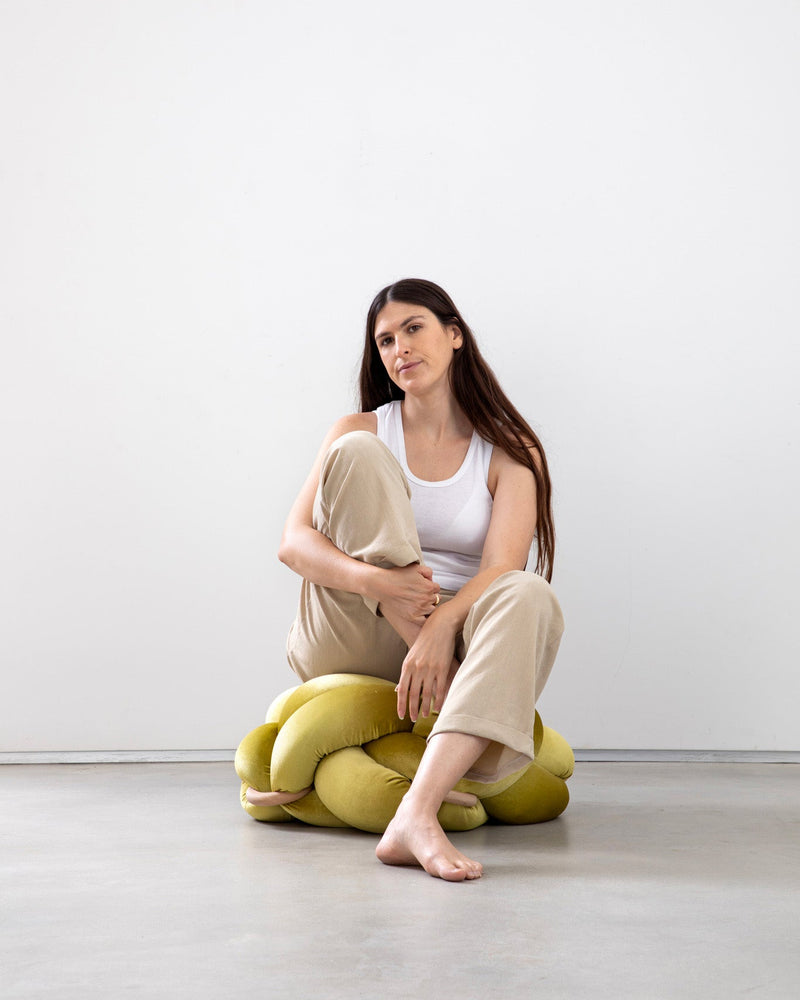 (M) Citron Knot Floor Cushion