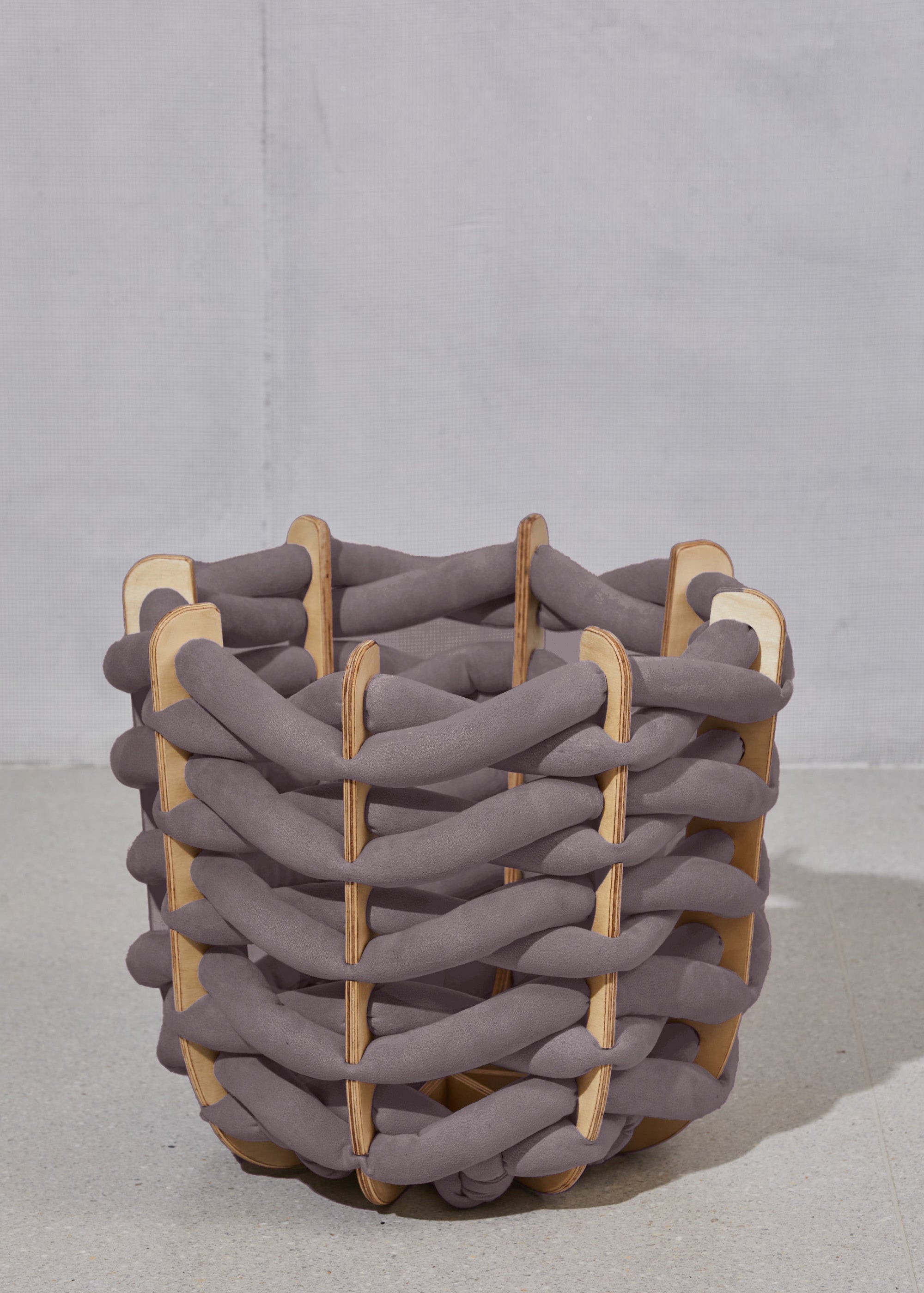 (M) Hull Basket in Graphite Ultra suede