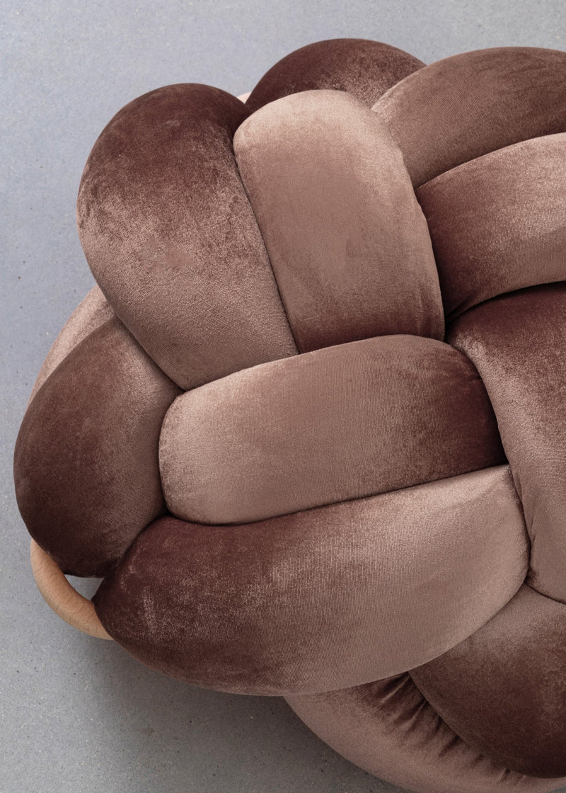 (M) Truffle Knot Floor Cushion